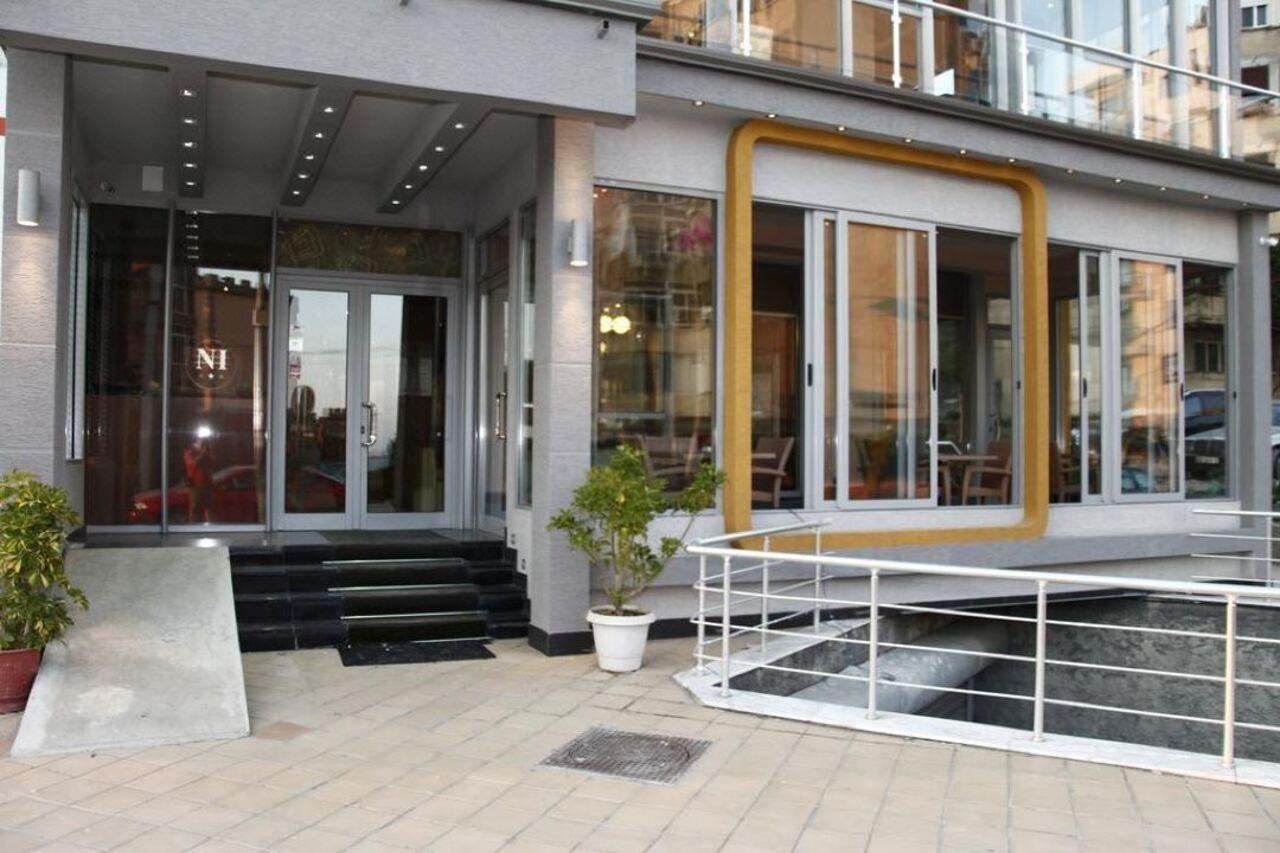 Hotel Nais Beach Durres Exterior photo