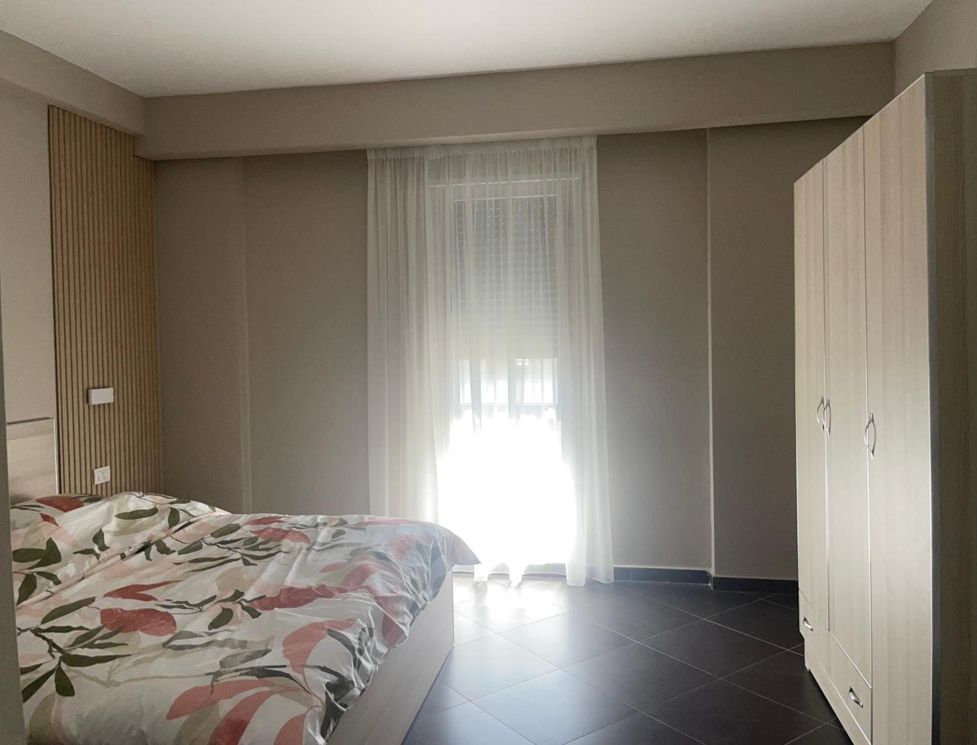 Hotel Nais Beach Durres Exterior photo